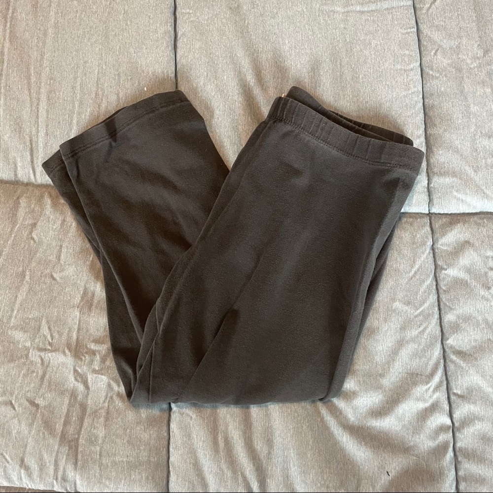 Forever 21 grey cropped leggings